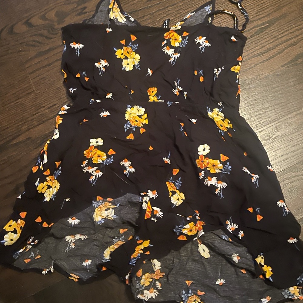 H&M ROMPERS - Picture 3 of 6